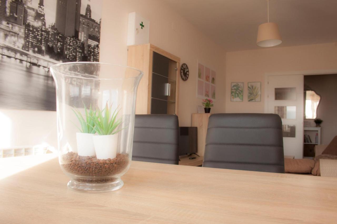 Apartamento Nuevo Con Encanto 拉瓜迪亚 外观 照片