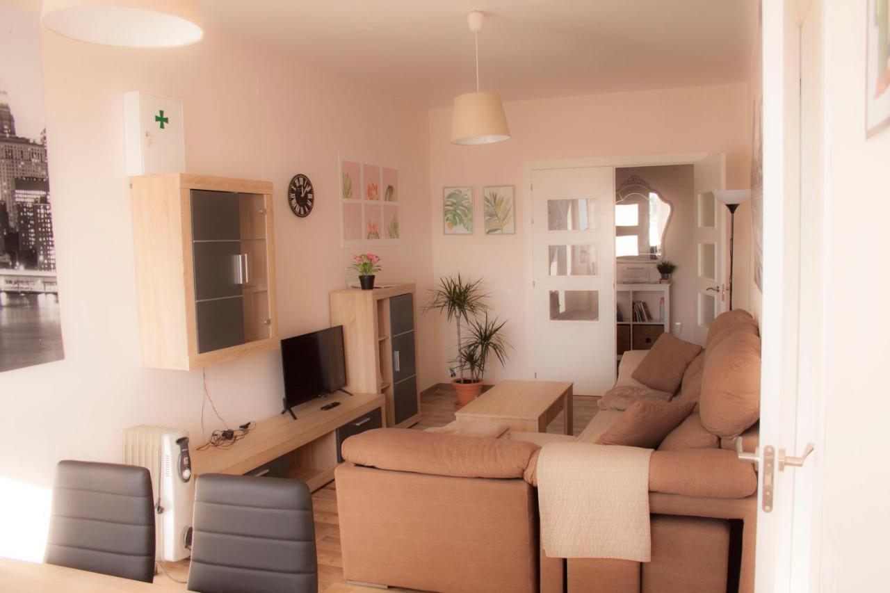 Apartamento Nuevo Con Encanto 拉瓜迪亚 外观 照片